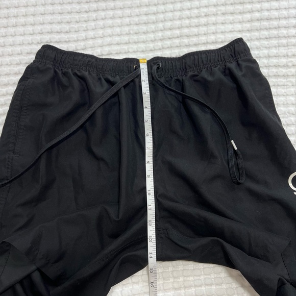 Calvin Klein Men's Elastic Waist Quick Dry Swim Trunk - Picture 13 of 13